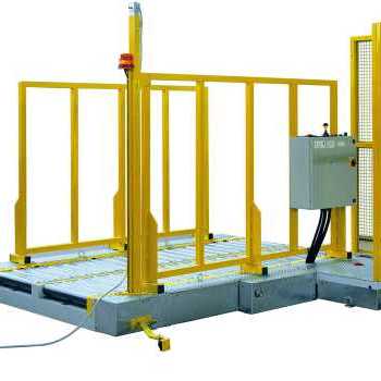 Navetta con uomo a bordo